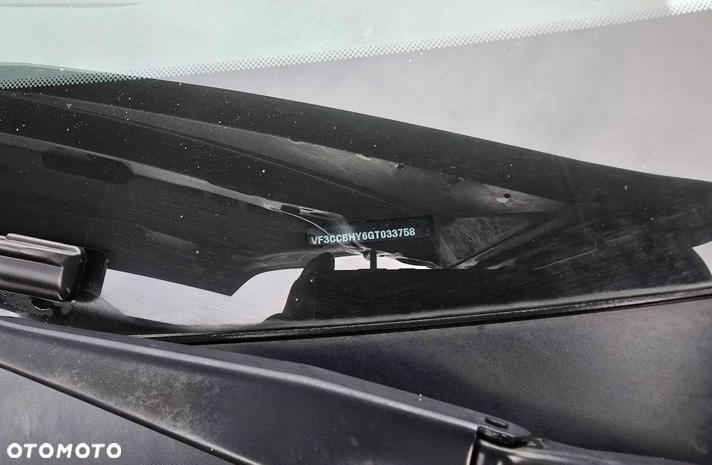 Peugeot 208 Blue-HDi 100 Stop&Start Allure - 16