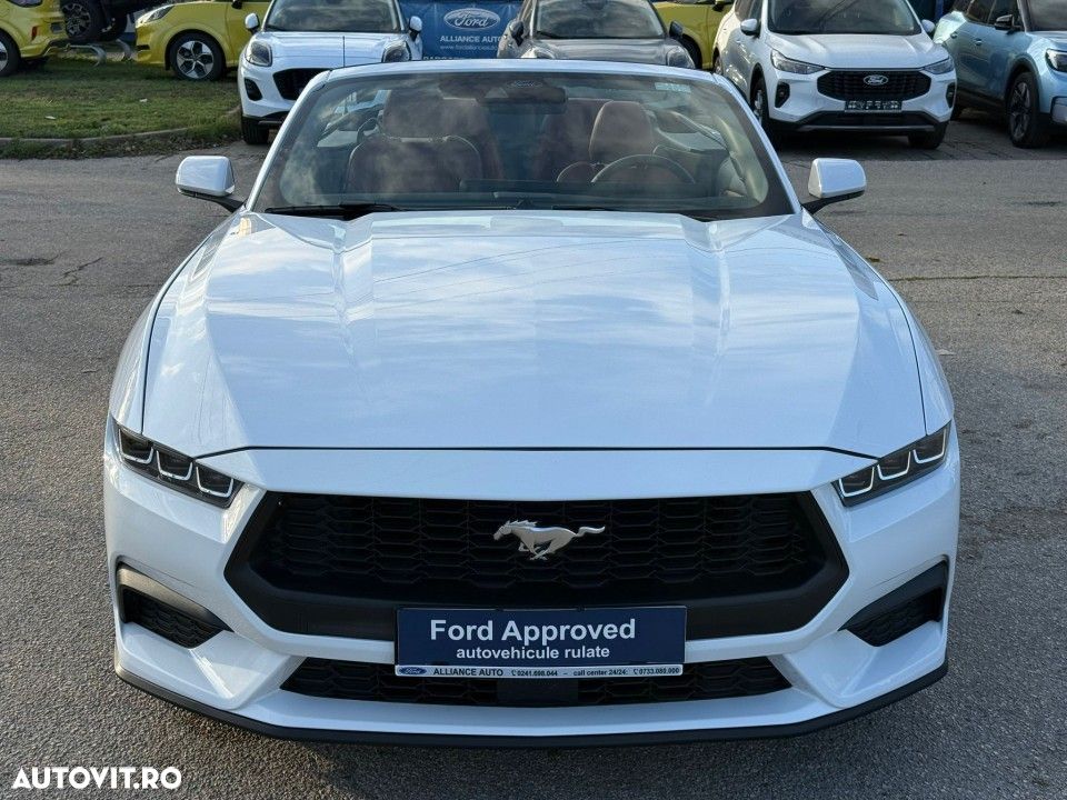 Ford Mustang - 5