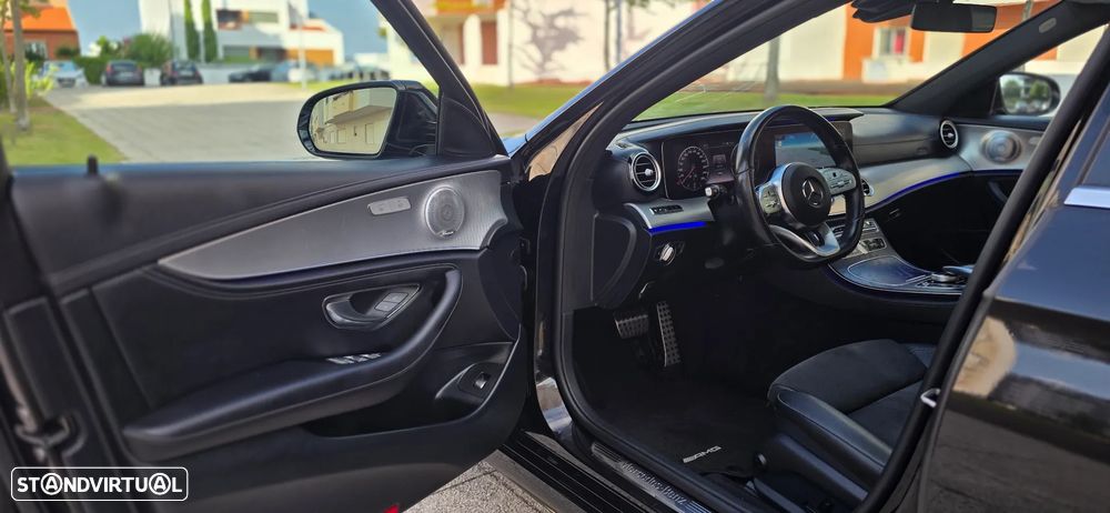 Mercedes-Benz E 300 de 9G-TRONIC AMG Line — fotografia 18