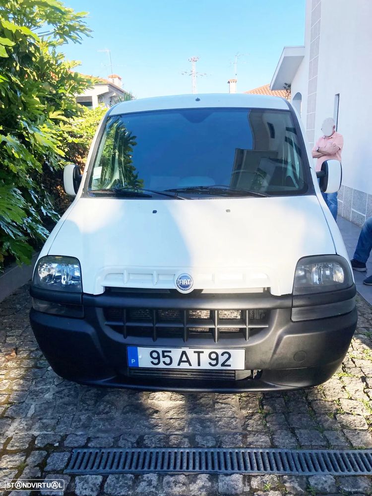 Fiat Doblo 1.9 JTD HLX - 1