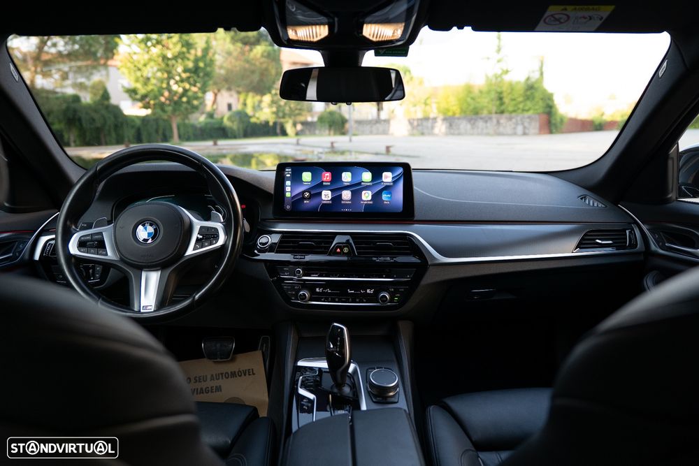 BMW 520 e Pack M - 8
