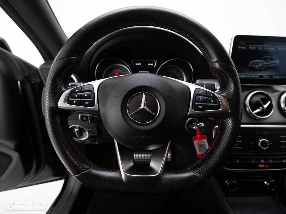 Mercedes-Benz CLA 200 - 16