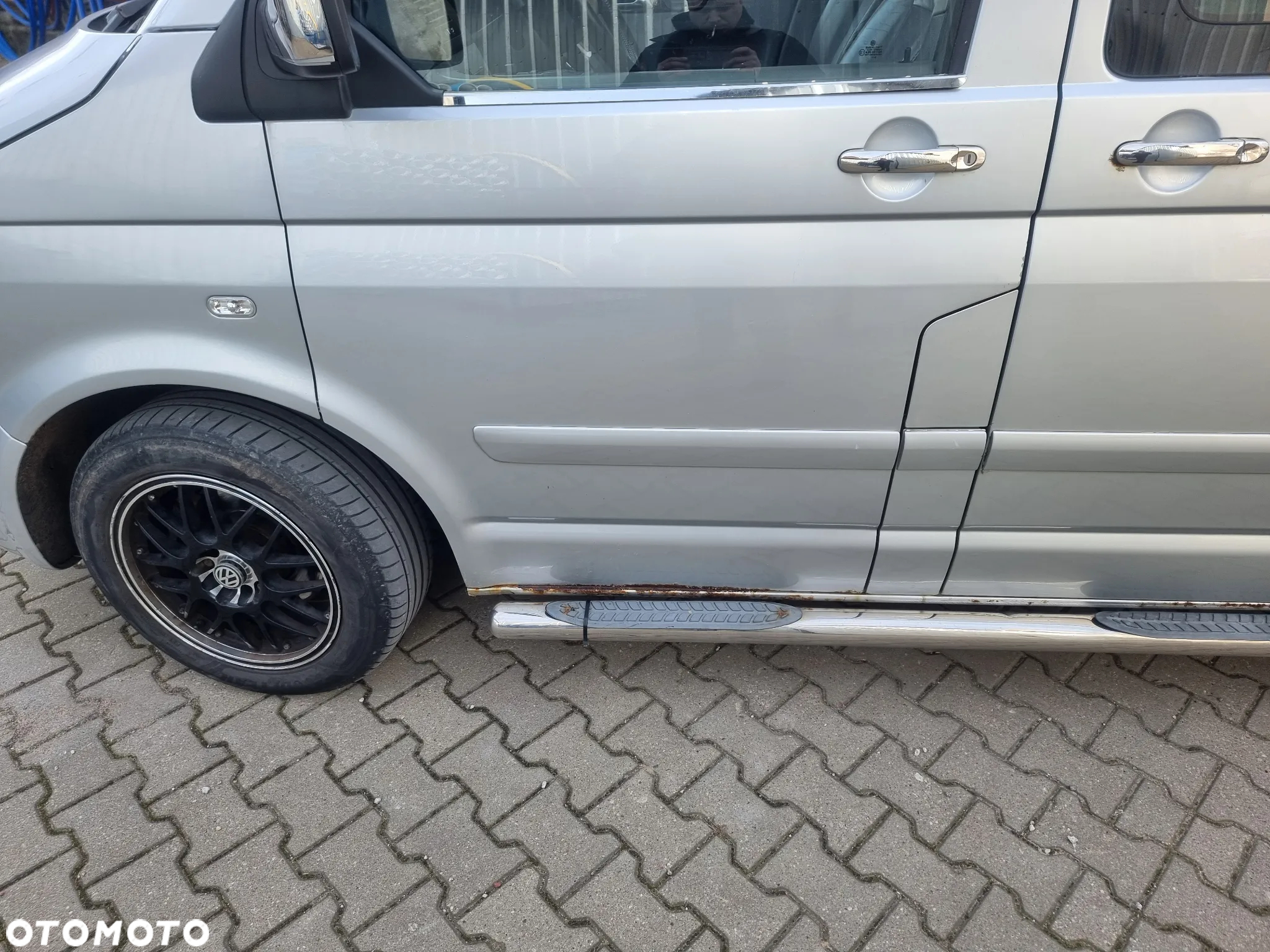 Volkswagen Multivan - 5