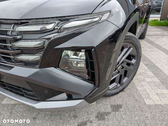 Hyundai Tucson 1.6 T-GDi HEV Smart Black 2WD - 2