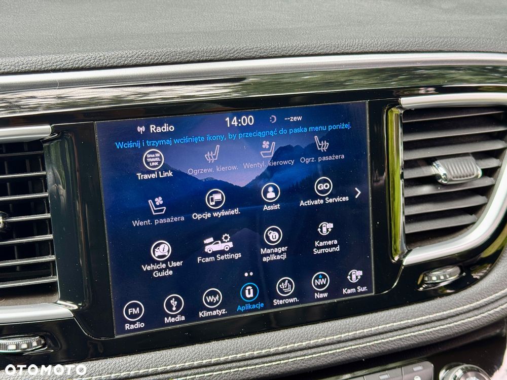 Chrysler Pacifica - 37