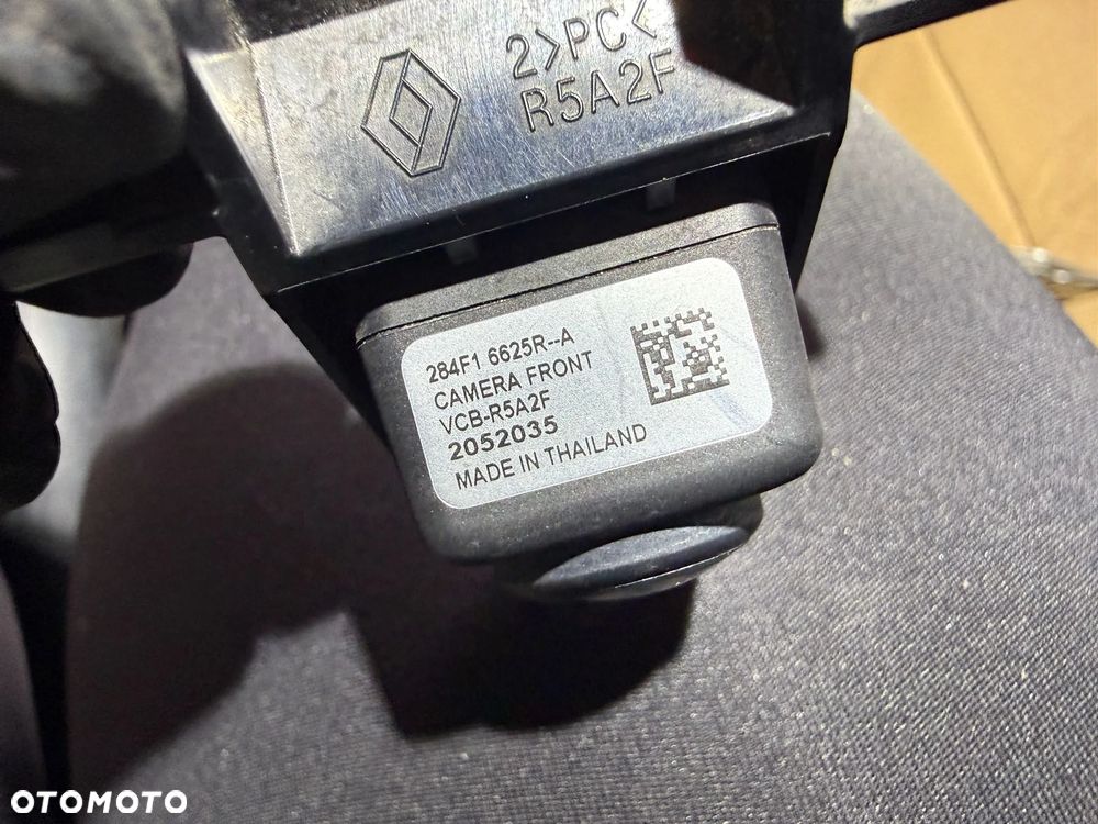 Kamera zderzaka przód 284F16625R Renault Captur II 2019- OE - 3