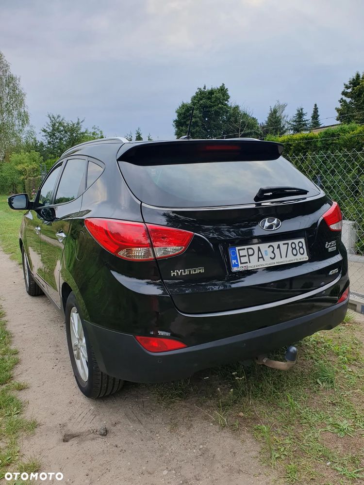 Hyundai ix35 2.0 CRDi 4WD Automatik Premium - 3