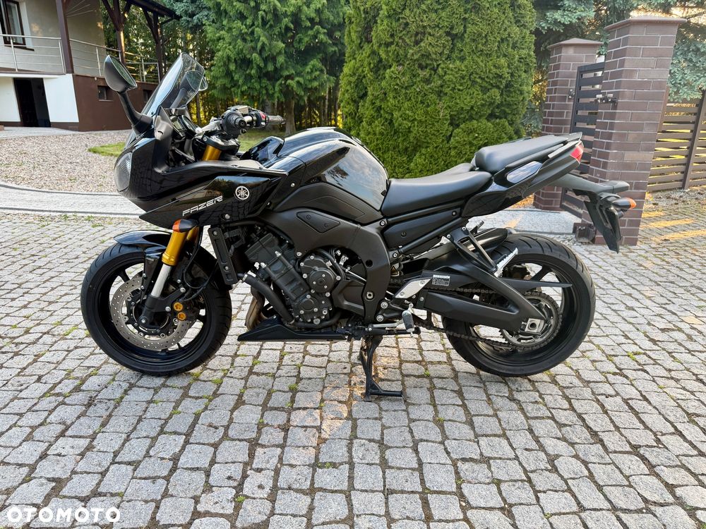 Yamaha FZ8 - 17