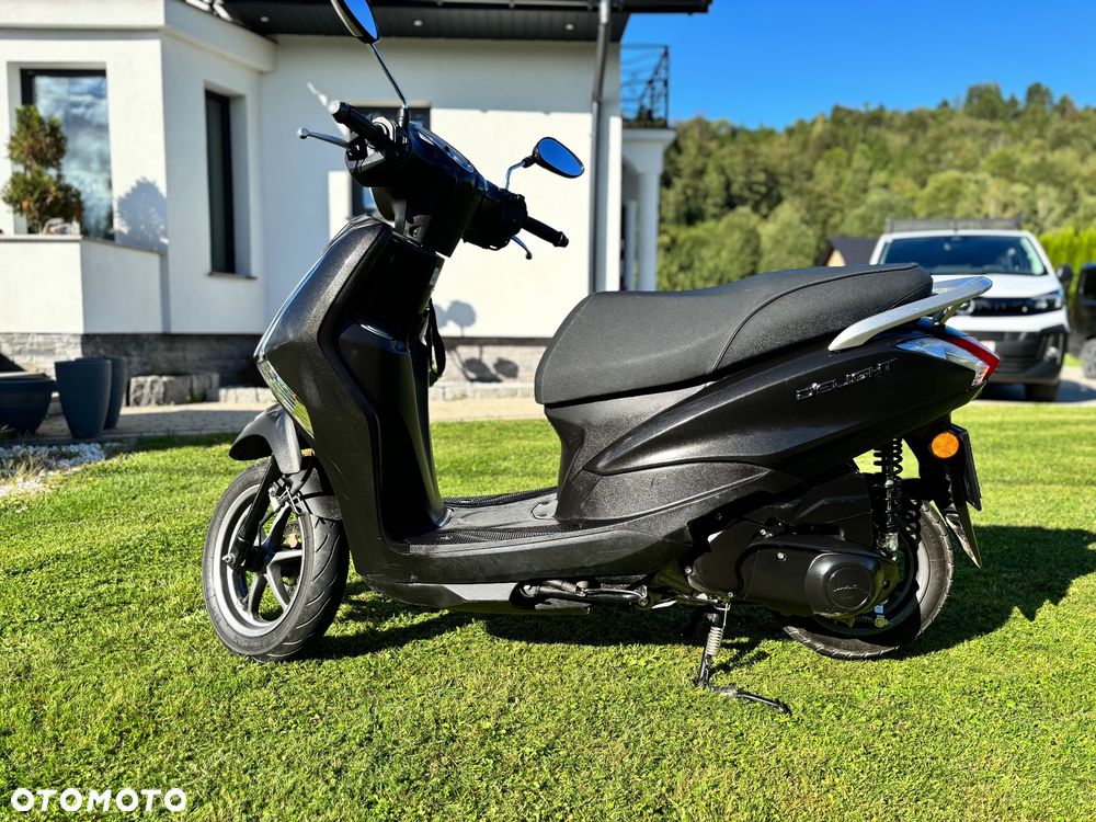 Yamaha D'elight - 3