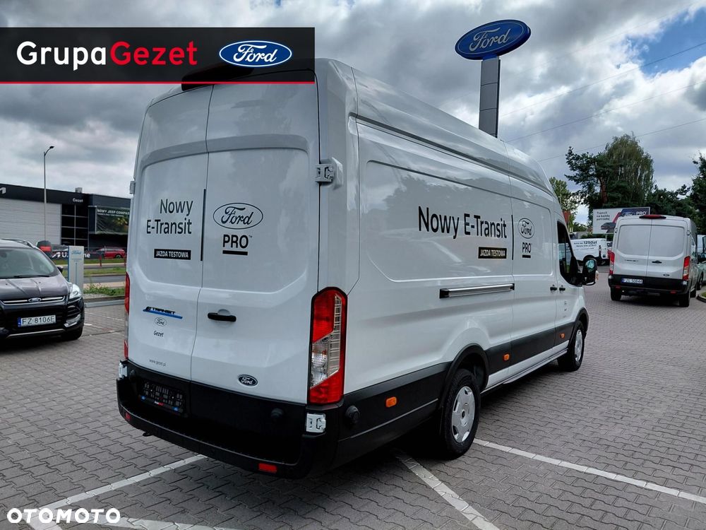 Ford Transit - 6