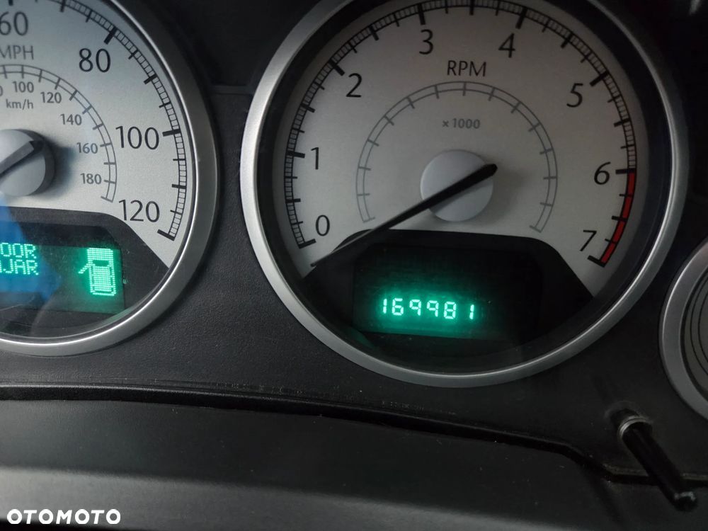 Chrysler Town & Country 4.0 Limited - 15