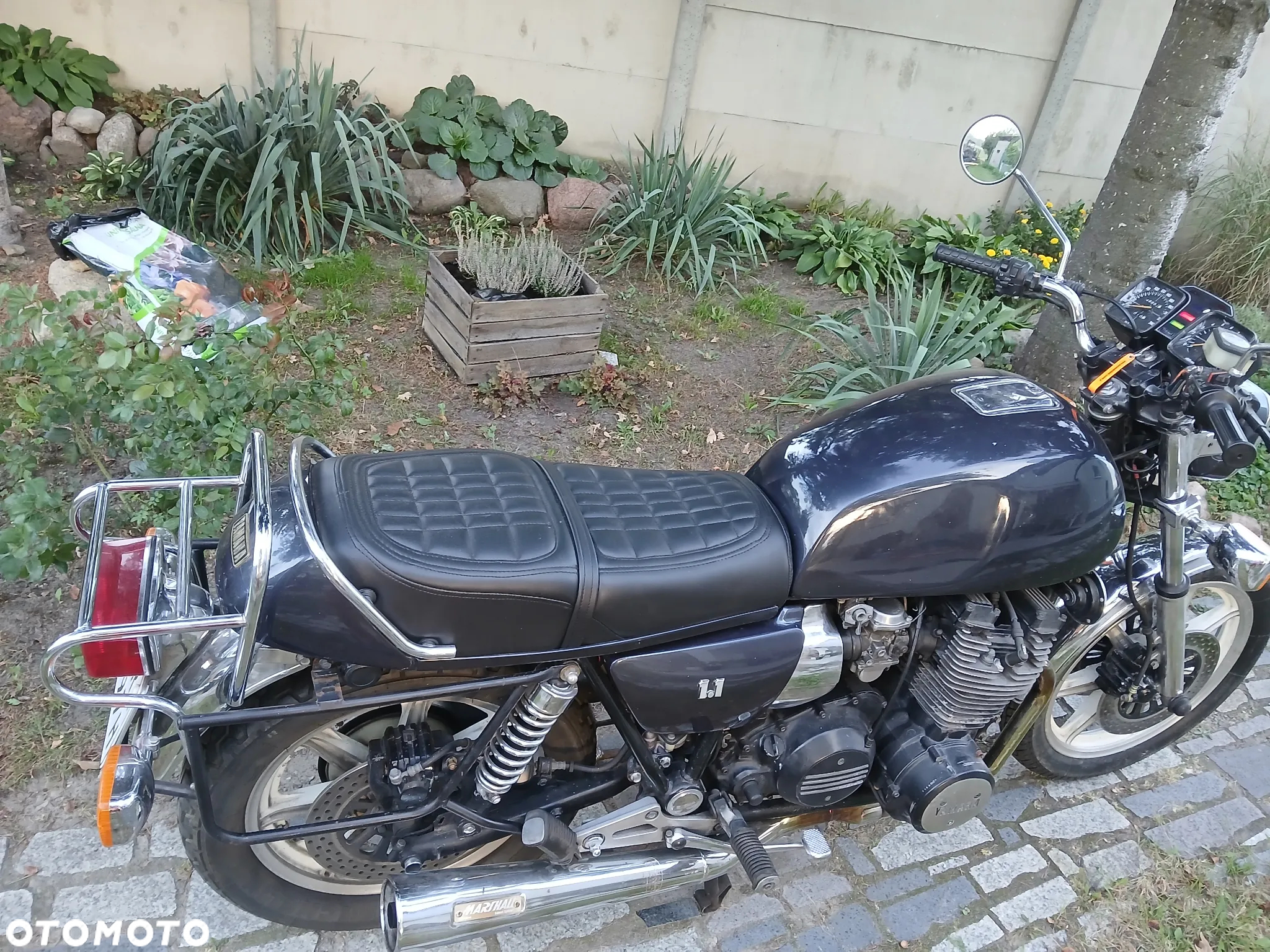 Yamaha XS - 7