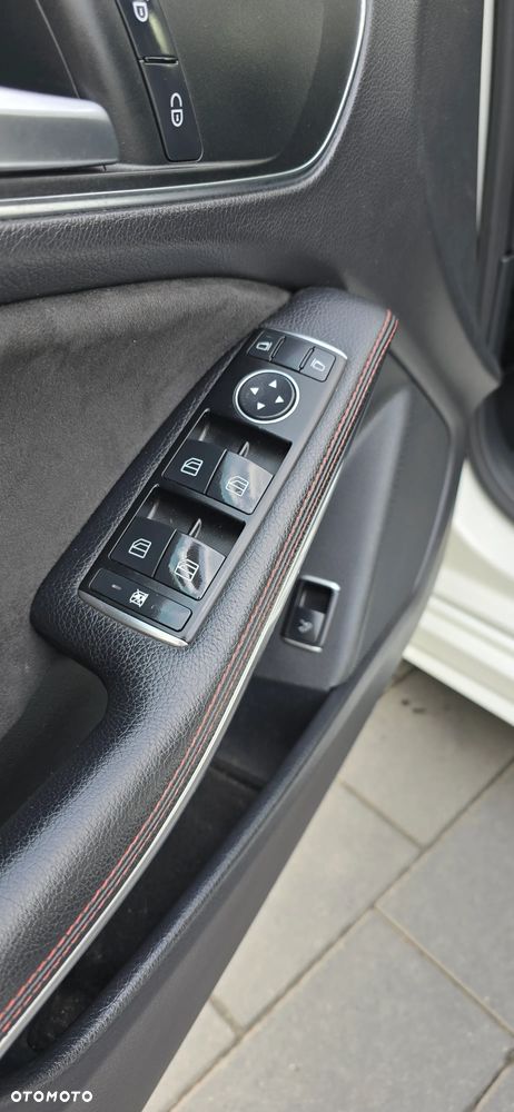 Mercedes-Benz GLA - 22