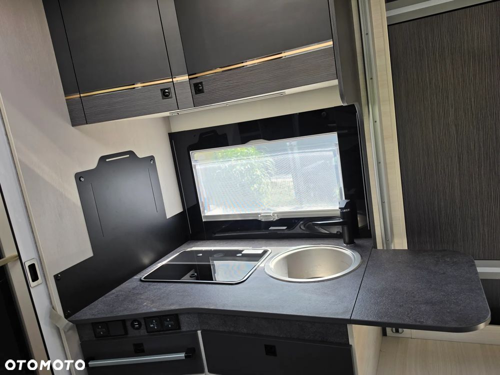Ford Chausson 630 Titanium Premium 170 KM Automat - 10