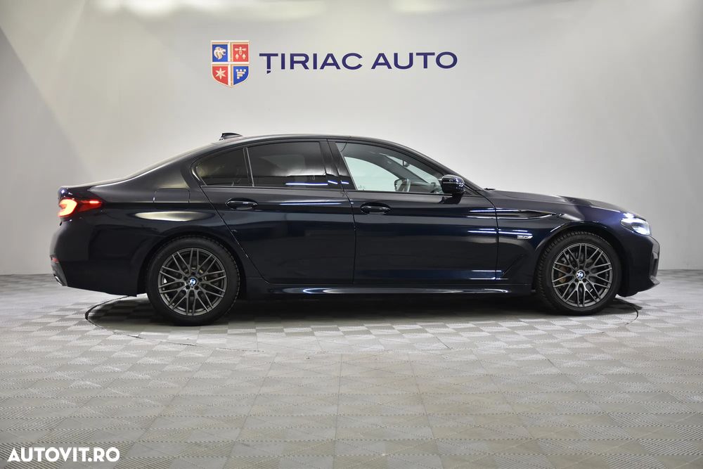 BMW Seria 5 530e Aut. M Sport Edition - 7