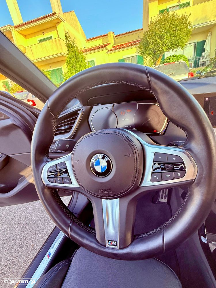 BMW 116 d Pack Desportivo M Auto - 17