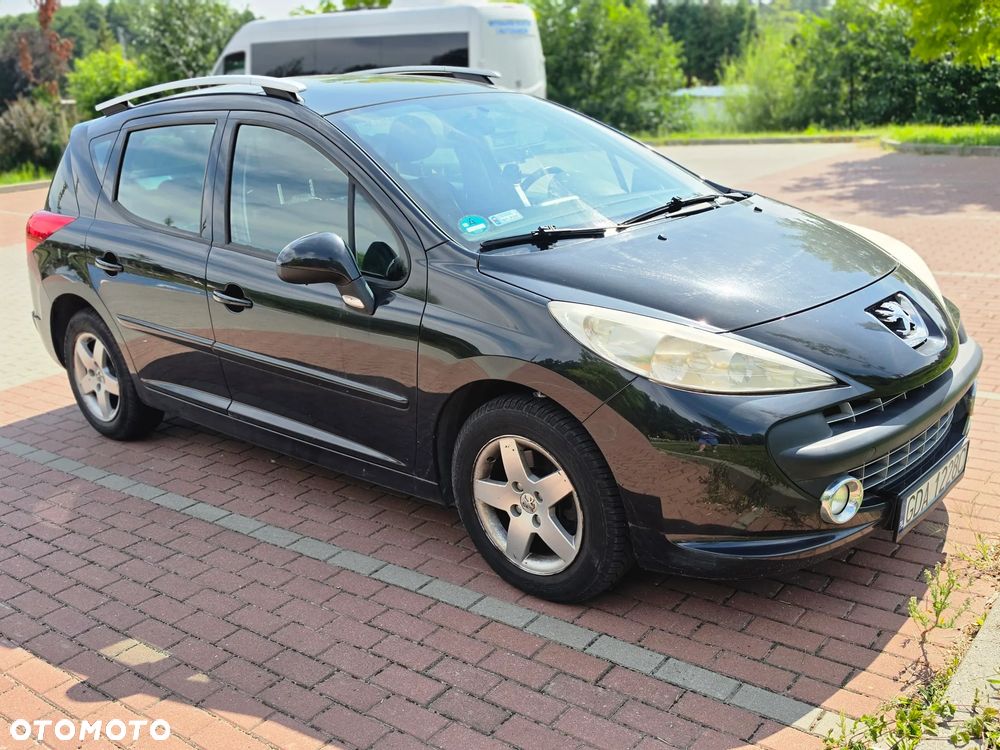 Peugeot 207 - 4