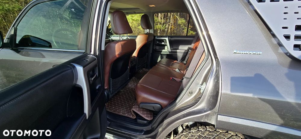 Toyota 4-Runner - 14