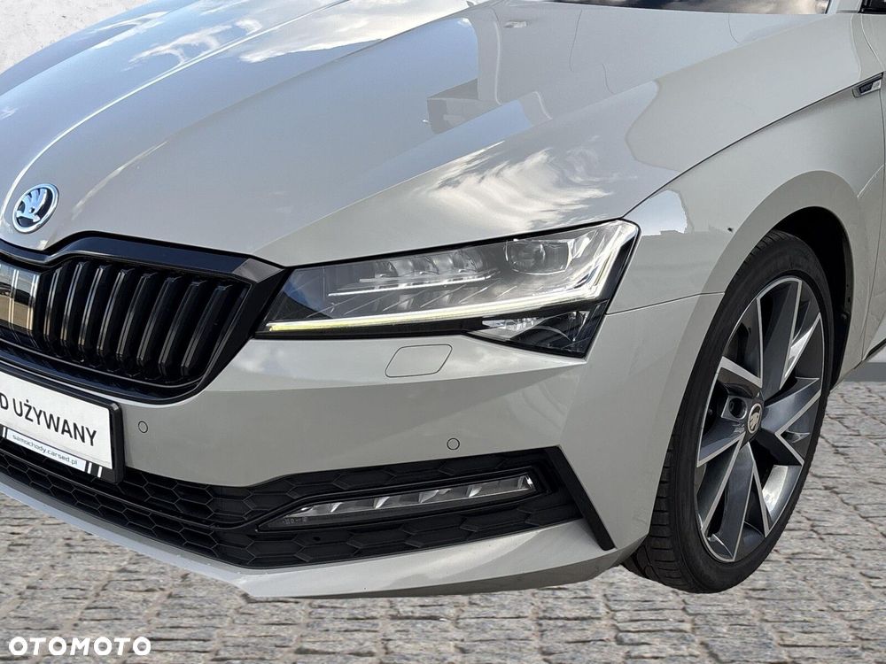 Skoda Superb 2.0 TDI SCR Sportline DSG - 36