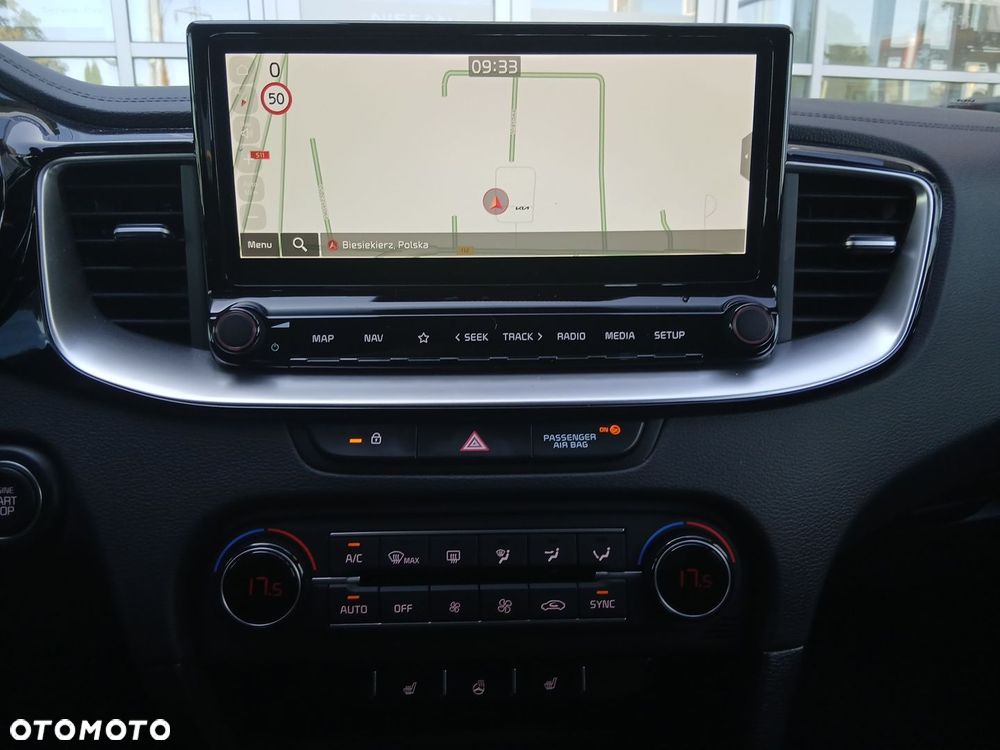 Kia Ceed 1.5 T-GDI Tribute DCT - 18