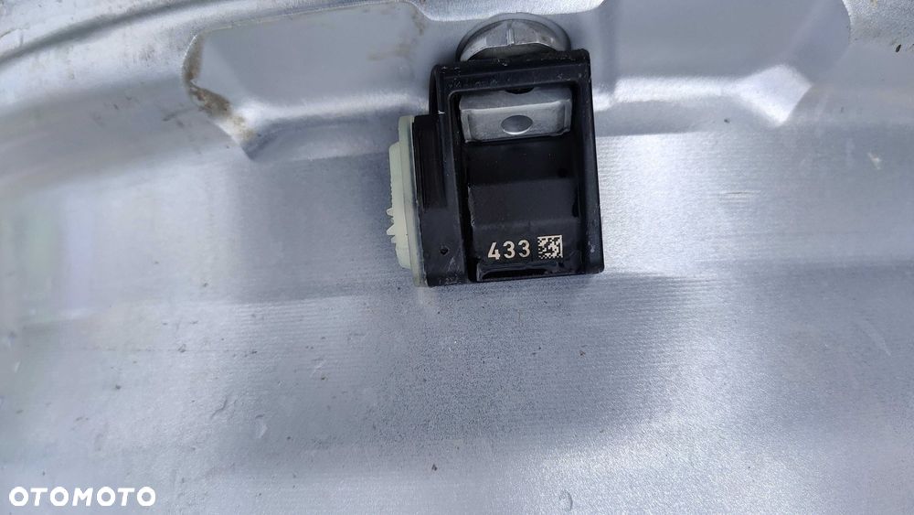 Oryginalne Felgi Aluminiowe Mercedes 17 5x112 7,5j et40 Czujniki - 7