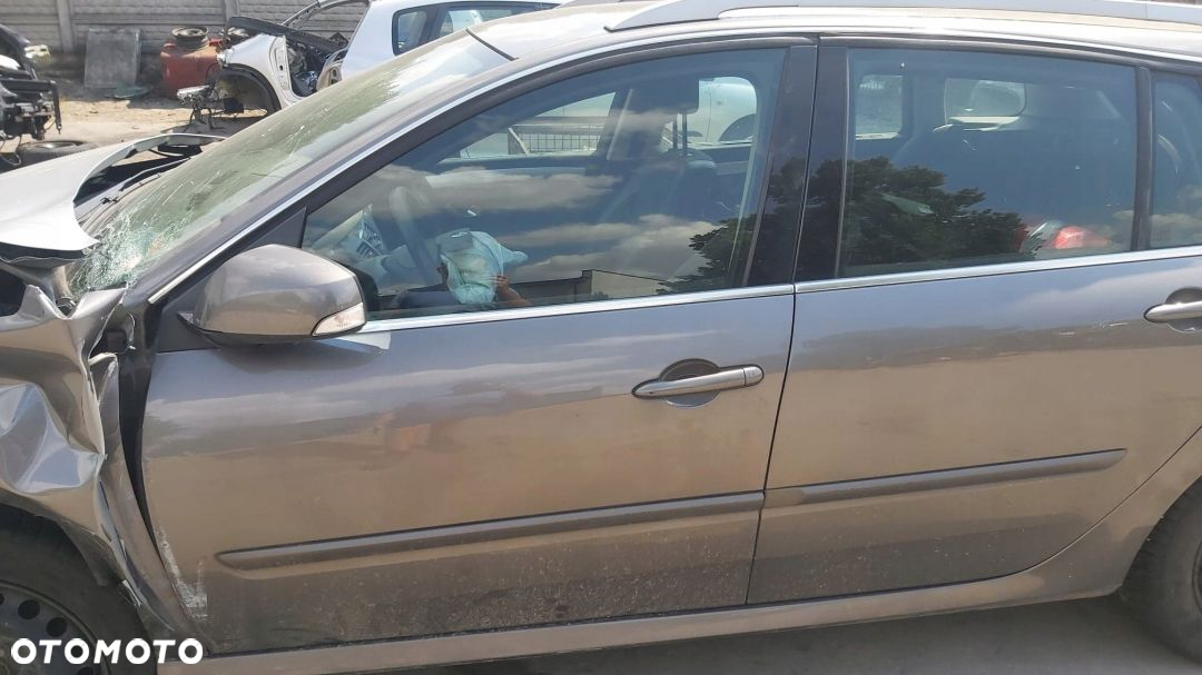 RENAULT LAGUNA III 2,0 DCI 150KM turbosprezarka - 6