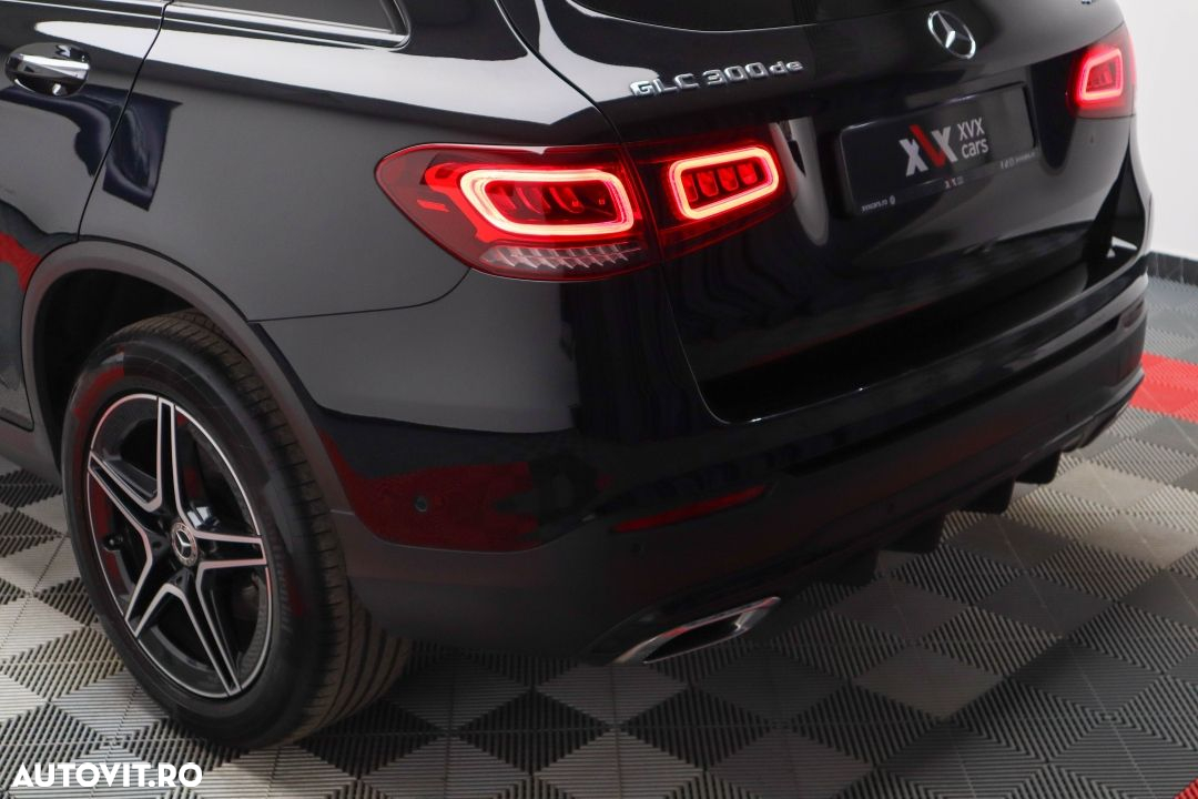 Mercedes-Benz GLC 300 de 4Matic 9G-TRONIC AMG Line Plus - 20