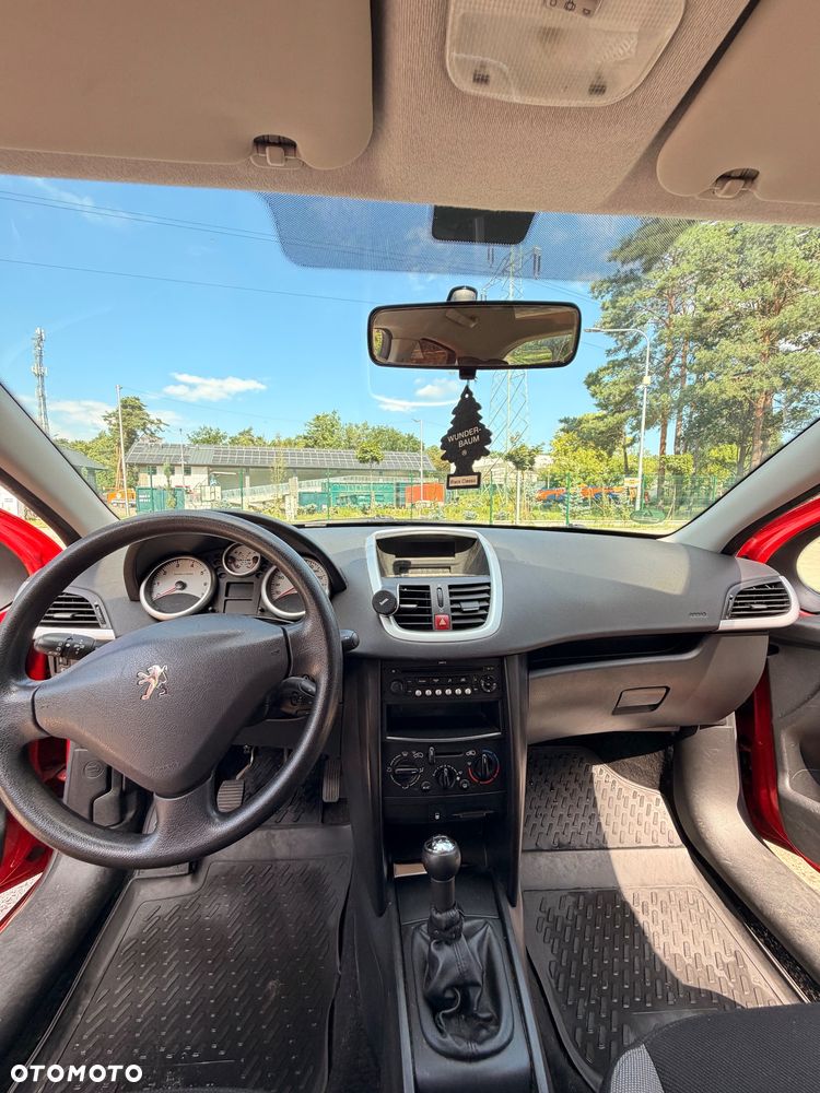Peugeot 207 1.4 Trendy - 21