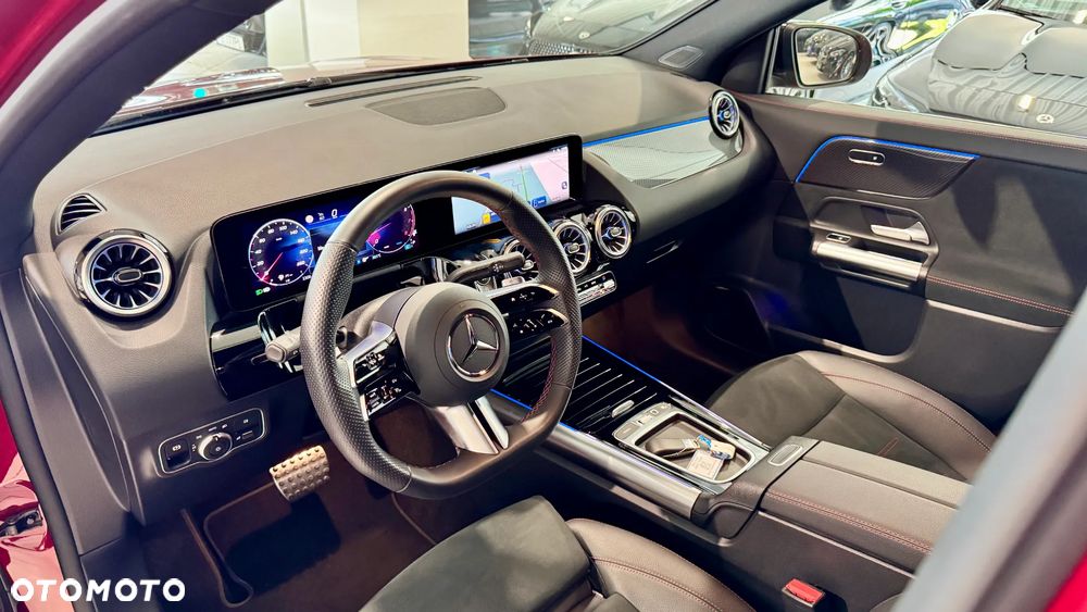 Mercedes-Benz GLA 200 mHEV AMG Line 7G-DCT - 12