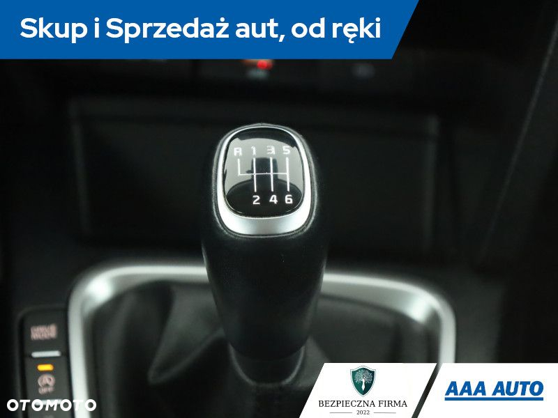 Kia Ceed - 14