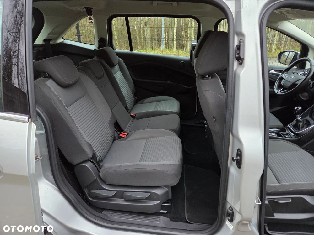 Ford Grand C-MAX 1.5 EcoBoost Start-Stopp-System Titanium - 21