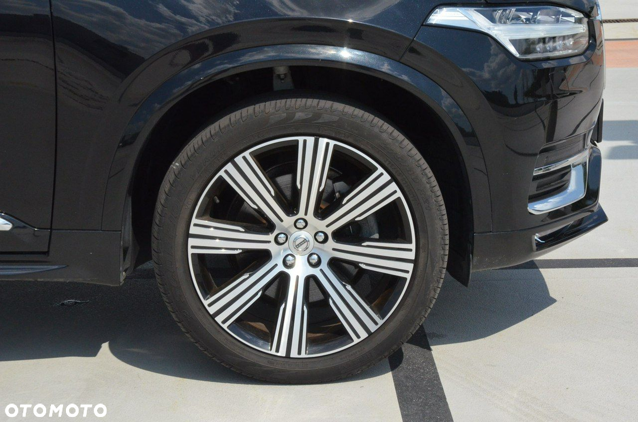 Volvo XC 90 - 23