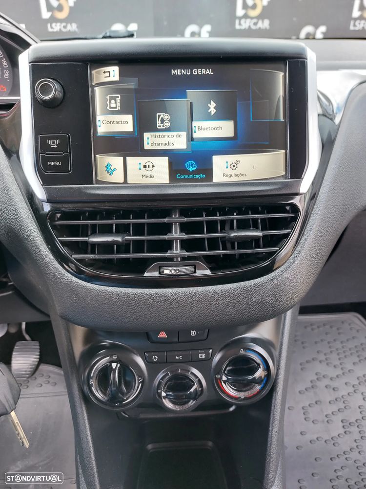 Peugeot 208 1.4 HDi Active - 26