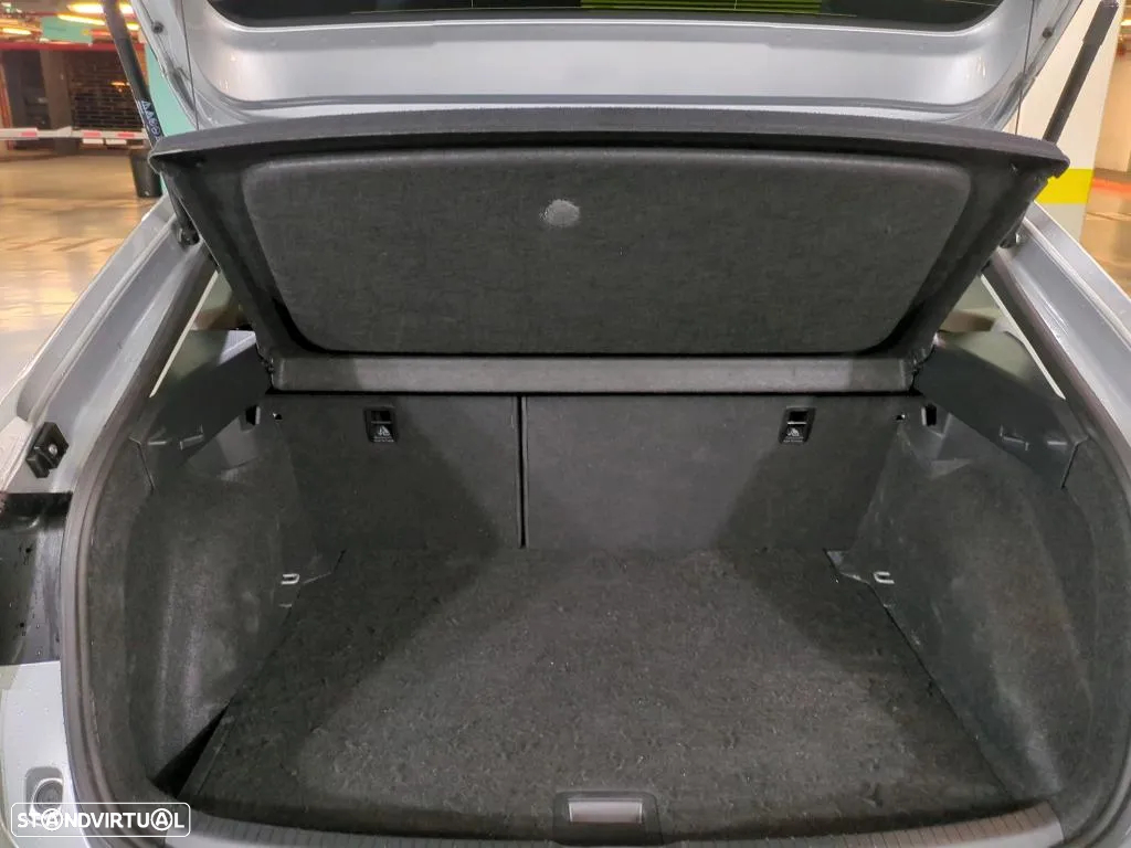 VW Taigo 1.0 TSI Urban Style - 12