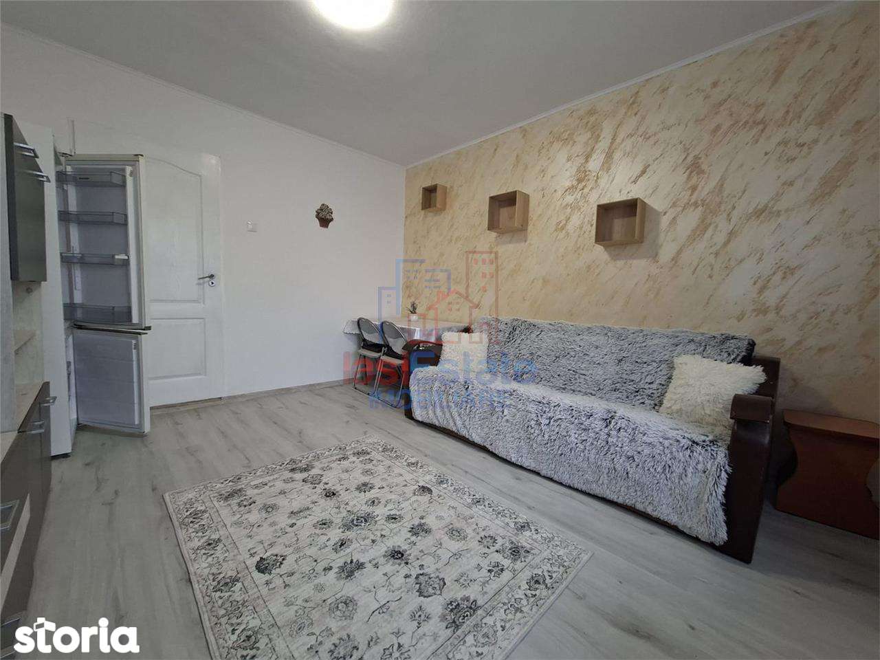 Garsoniera de inchiriat Pacurari, cheltuiteli mici, renovata - Imagine principală: 2/9