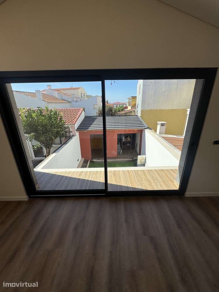 Moradia T2 Nova com Jardim e terraço no centro da Figueira da Foz - Grande imagem: 4/21