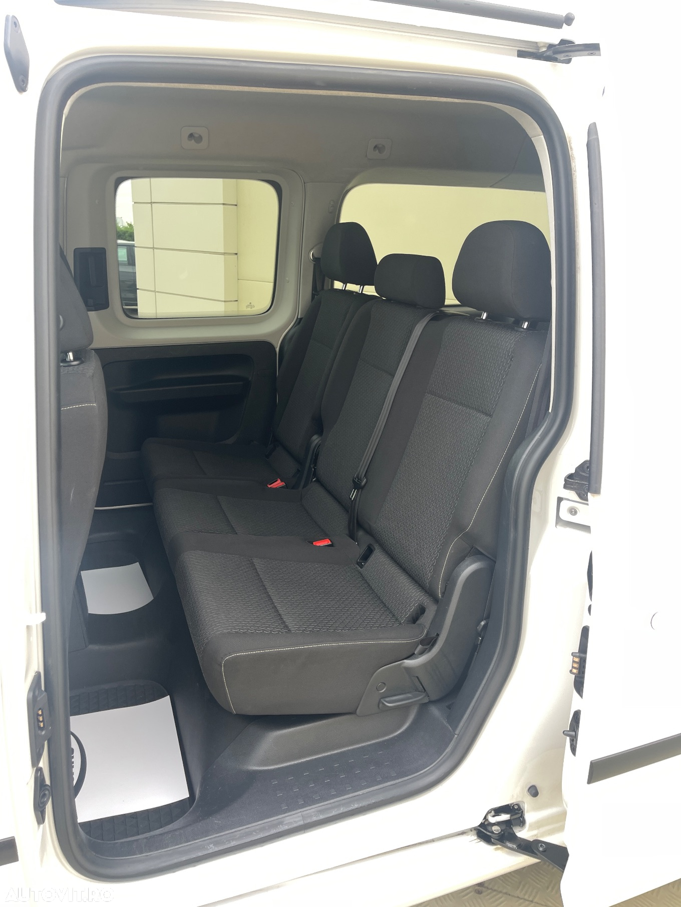 Volkswagen Caddy 2.0 TDI (7-Si.) Maxi Trendline - 27