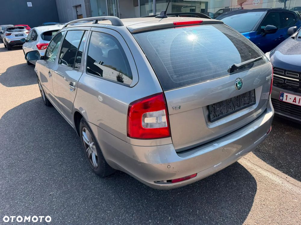 Skoda Octavia 1.6 TDI Ambition - 34