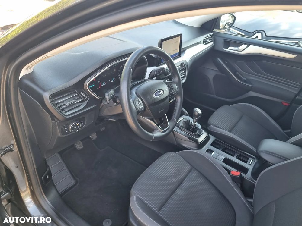 Ford Focus 1.5 EcoBlue Connected - 10