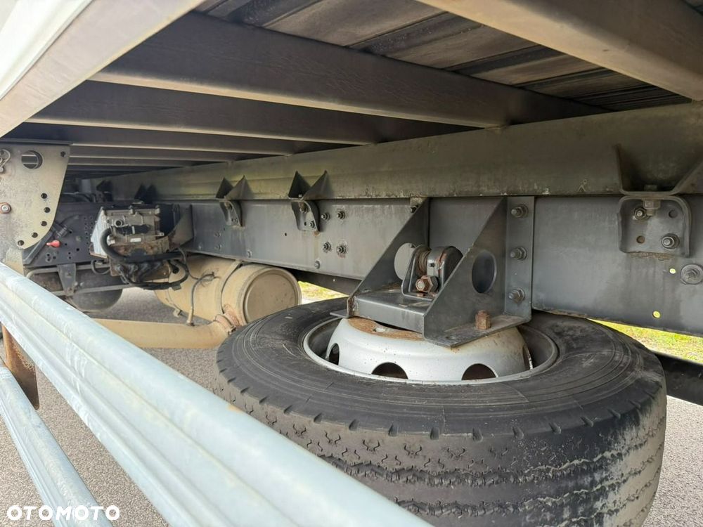 Renault MIDLUM 220 DXI  3 miejsca siedzące  , EURO 5 - 36