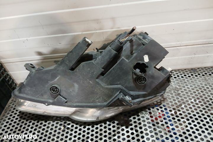 Far dreapta 3C0941006AD 3C0941006AD Volkswagen VW Passat B6 [2005 - 2 - 4
