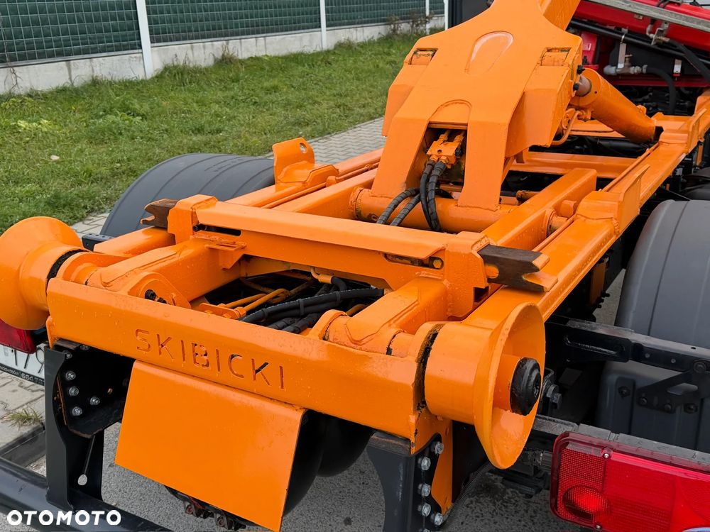 MAN TGL 8.180 // Hakowiec + HDS FASSI F40 // - 37