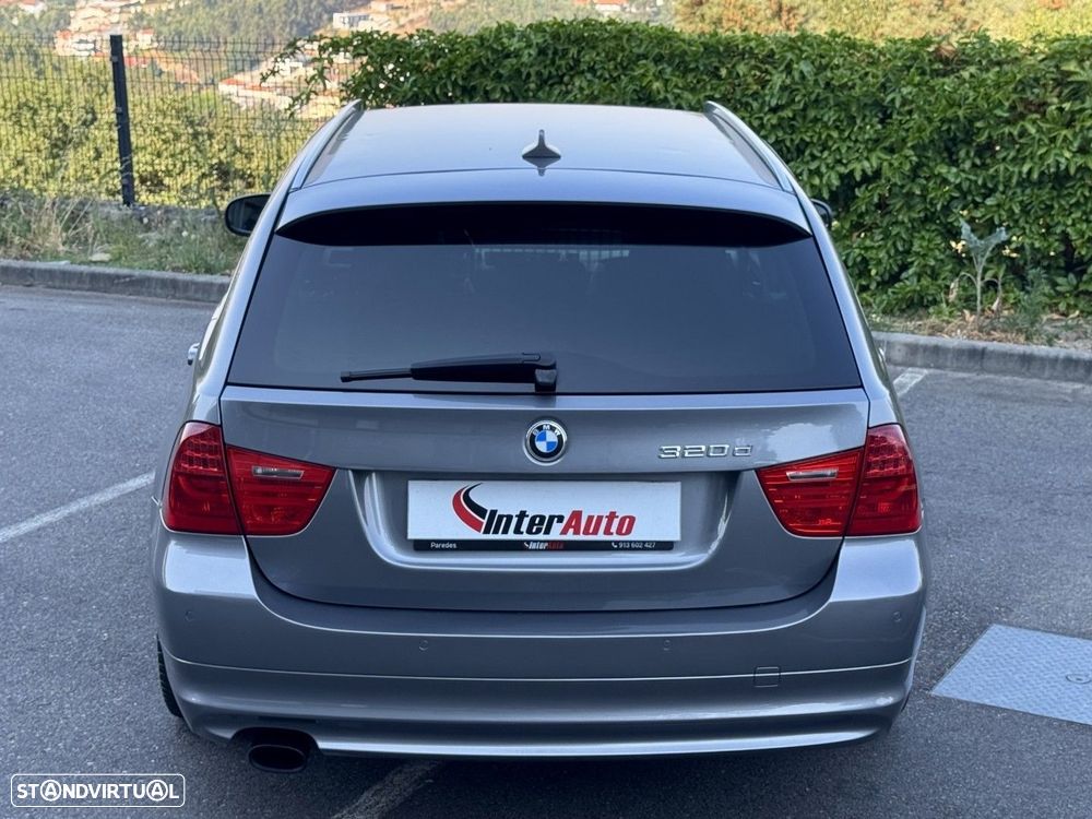 BMW 320 d Touring - 22