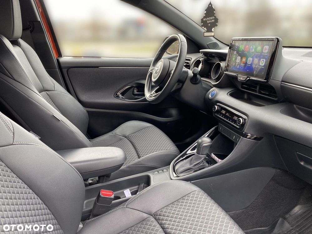 Toyota Yaris Hybrid 1.5 Selection Style - 13