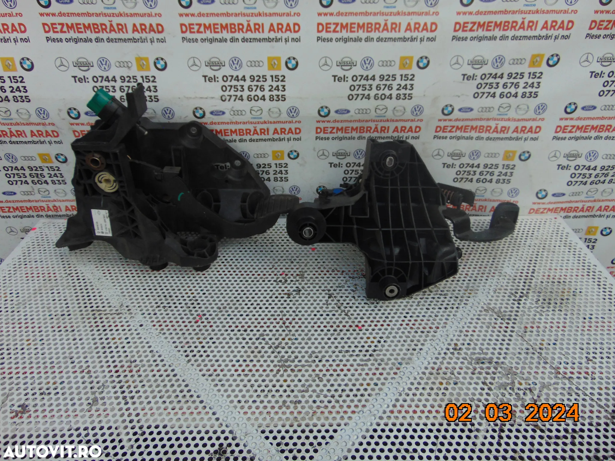 Pedalier renault Trafic 2014-2022 Opel Vivaro pedala ambreiaj frana - 2