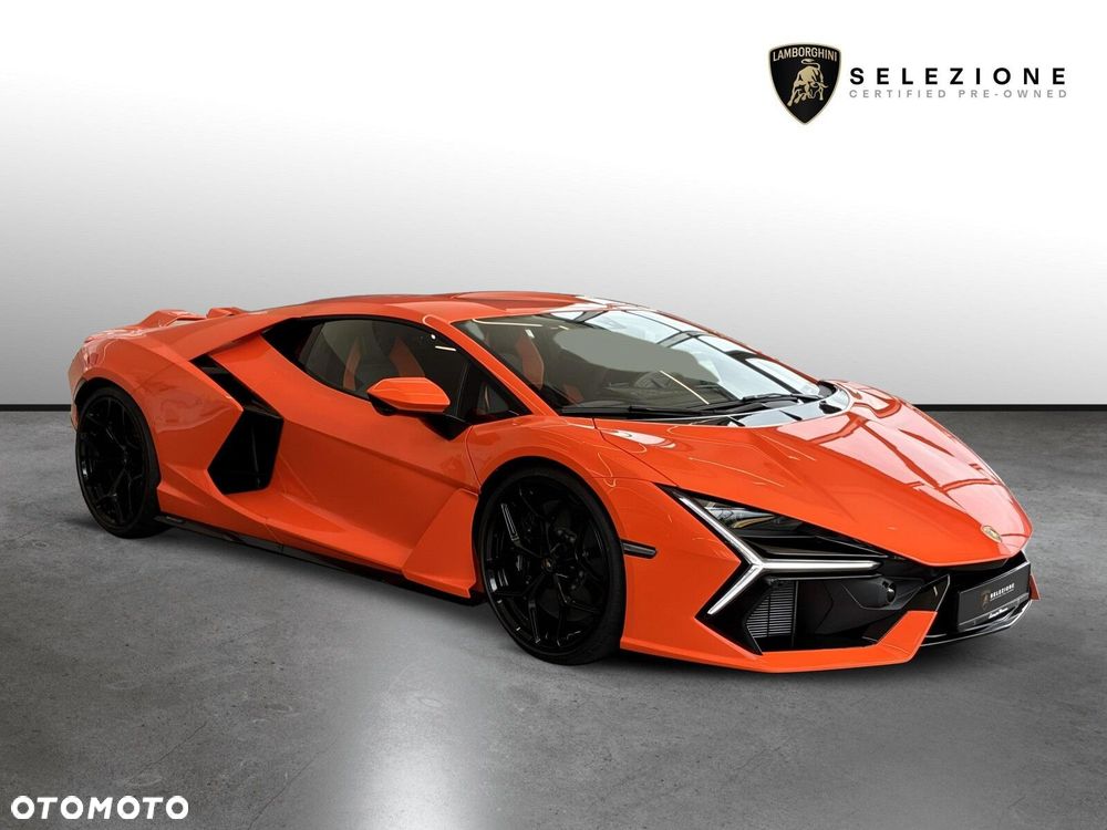 Lamborghini Revuelto - 2