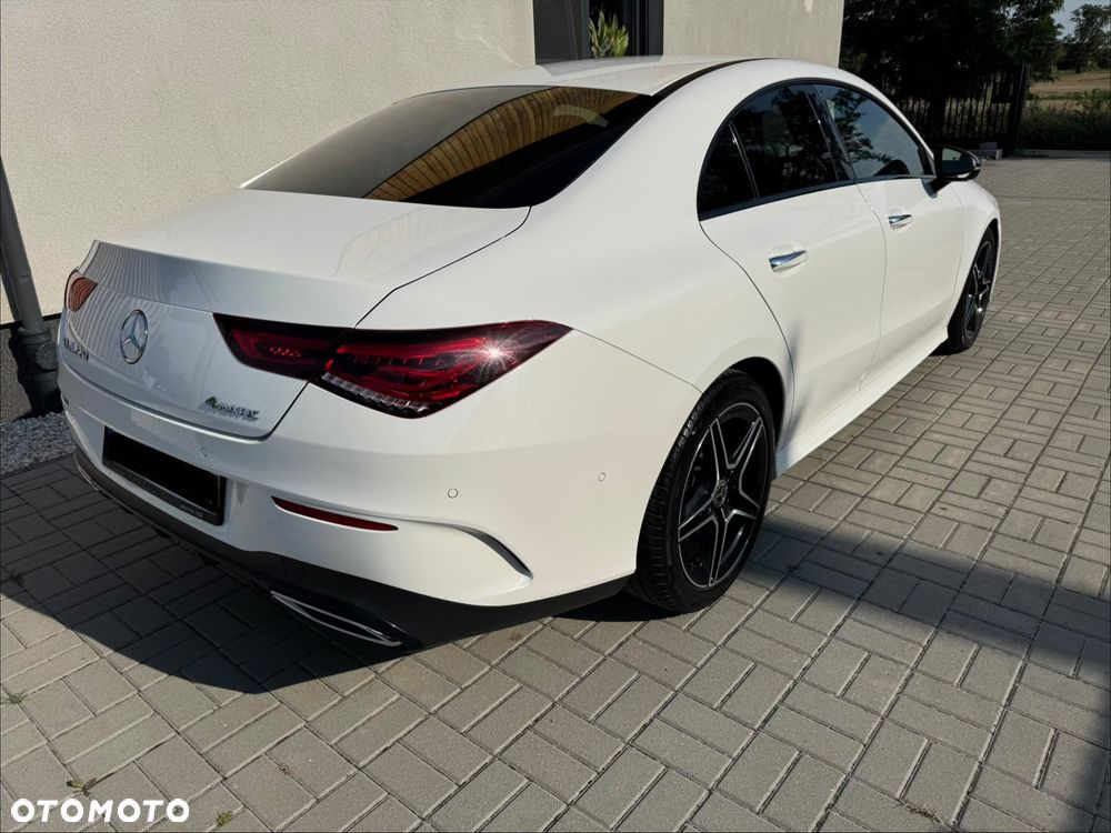 Mercedes-Benz CLA 220 4-Matic AMG Line 7G-DCT - 10