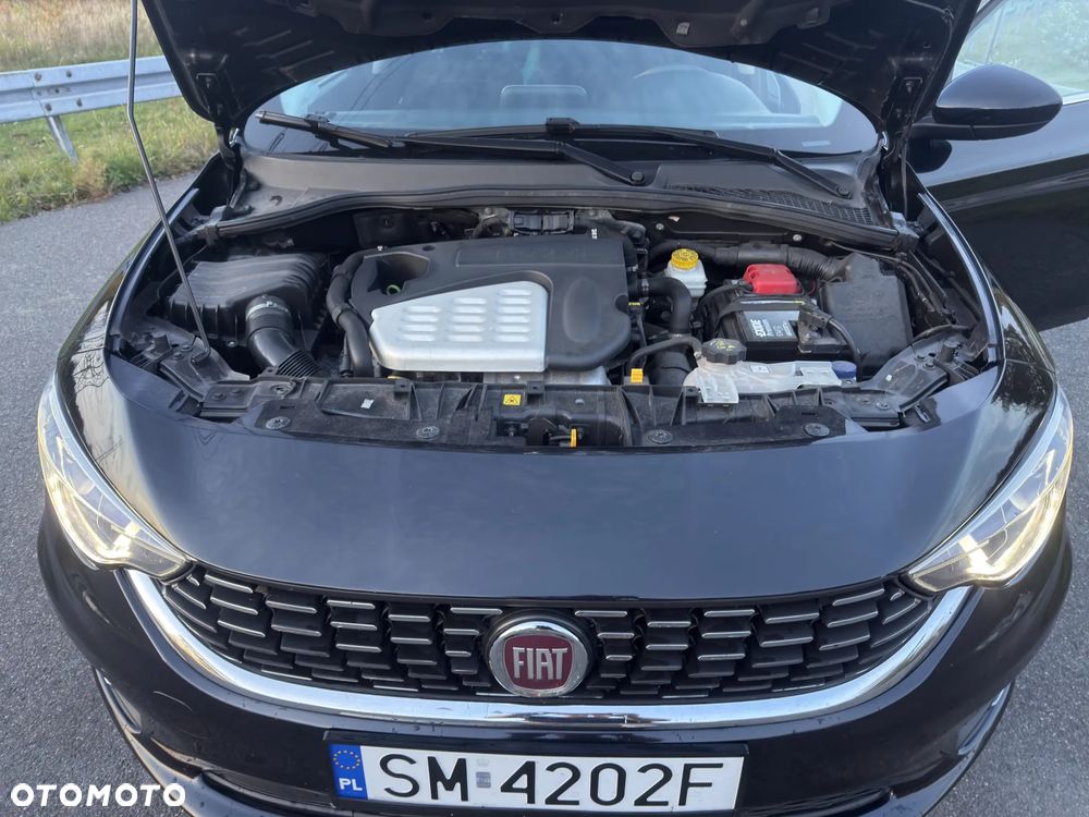 Fiat Tipo 1.4 T-Jet 16v Lounge EU6d - 16