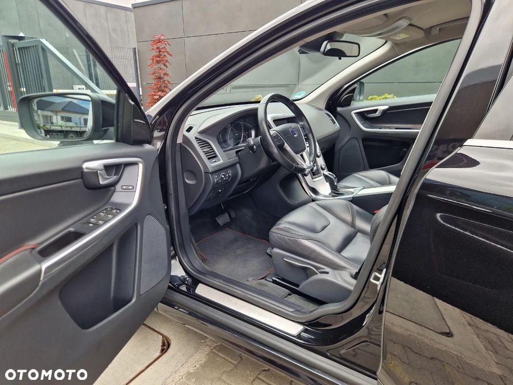 Volvo XC 60 D3 Geartronic Ocean Race - 12