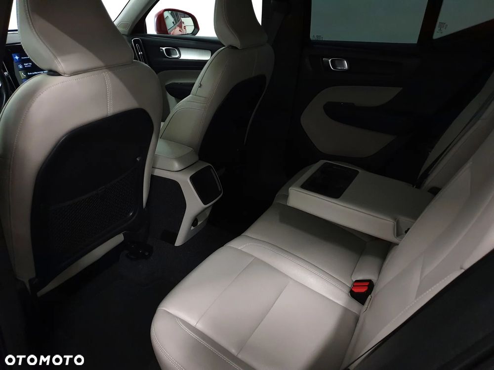 Volvo XC 40 D3 Inscription - 40